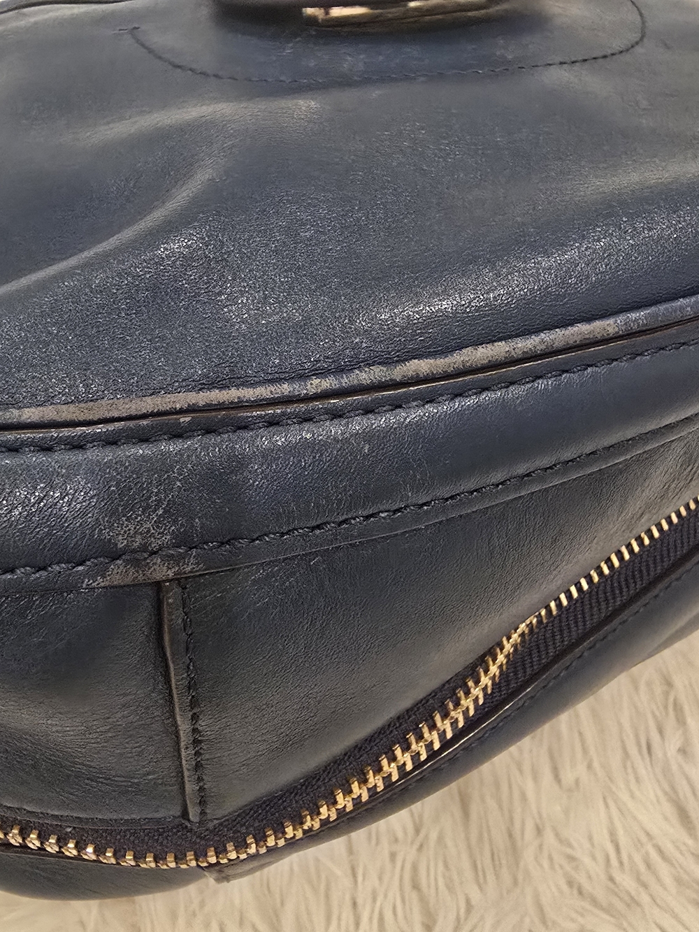 Tory Burch Navy Leather Tote with Gold Logo Snap - Picture 3 of 11